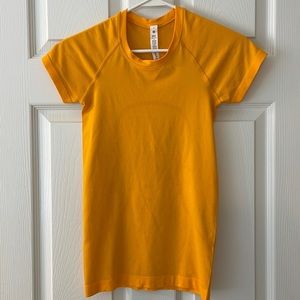 lululemon Swiftly Tech Shirt Sleeve Shirt 2.0